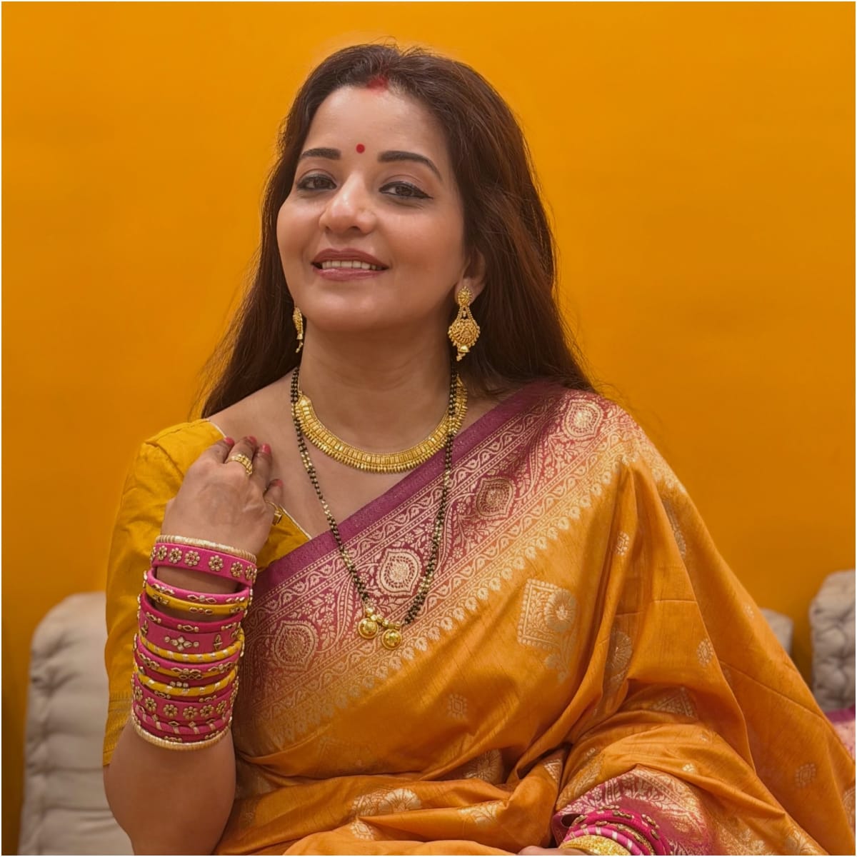 Actress Monalisa Pics Viral Karva Chauth